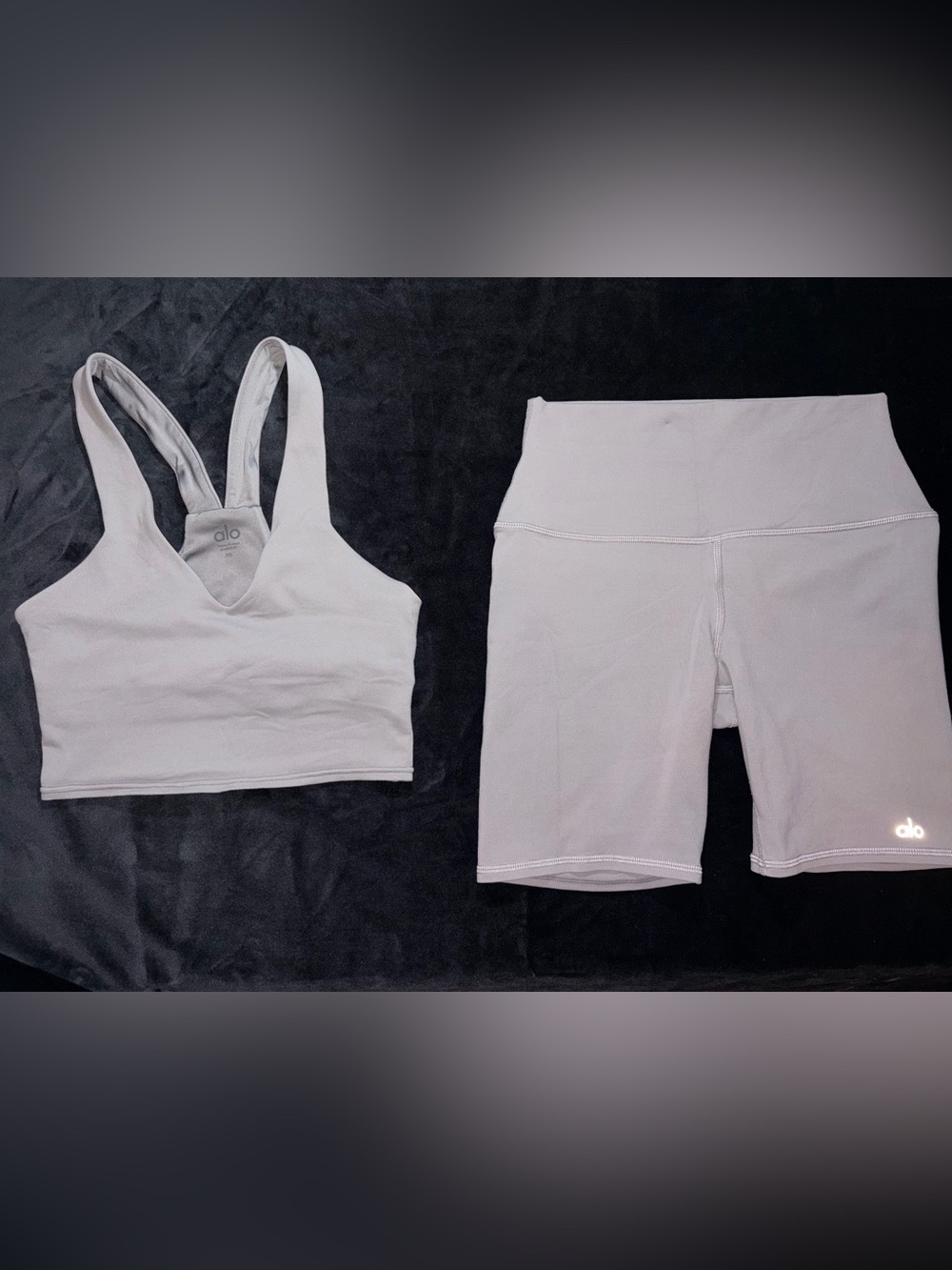 Alo Yoga Gray Activewear Set | XS Sports Bra + Small High Waist Biker Shorts